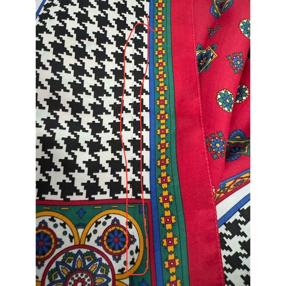 Vintage Avon scarf - Picture 6 of 7